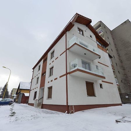 Appartamento Apartament Astra Bn70 Braşov Esterno foto